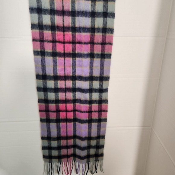 Highland‎ House Touch of Cashmere Lambs Wool Scarf Plaid Purple Fringe 63"x9.5" - Picture 2 of 8